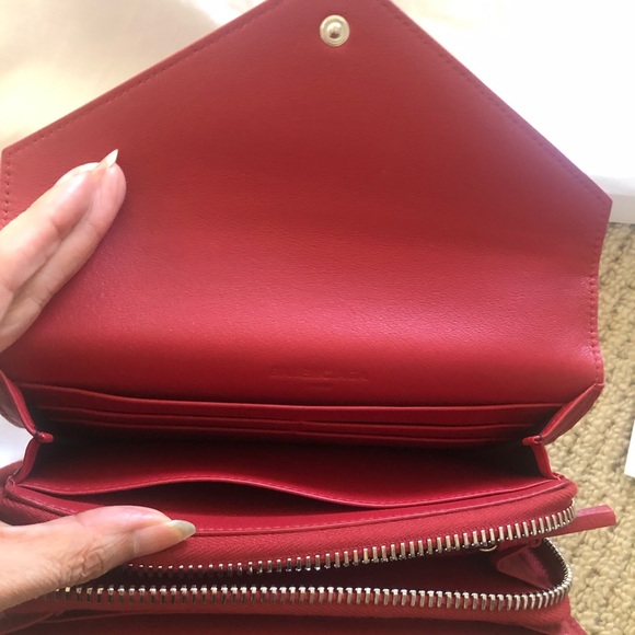 Brand new 🌟Balenciaga clutch🌟 - Picture 3 of 5
